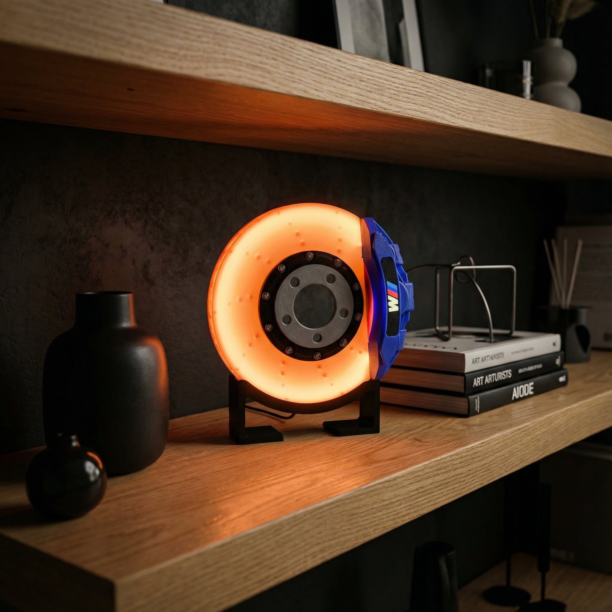 Valetti BrakeLight : La sculpture lumineuse inspirée du mouvement